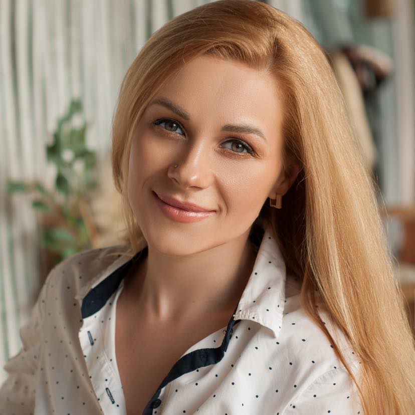 Святкові гуляння під час війни: не на часі чи вже можна?